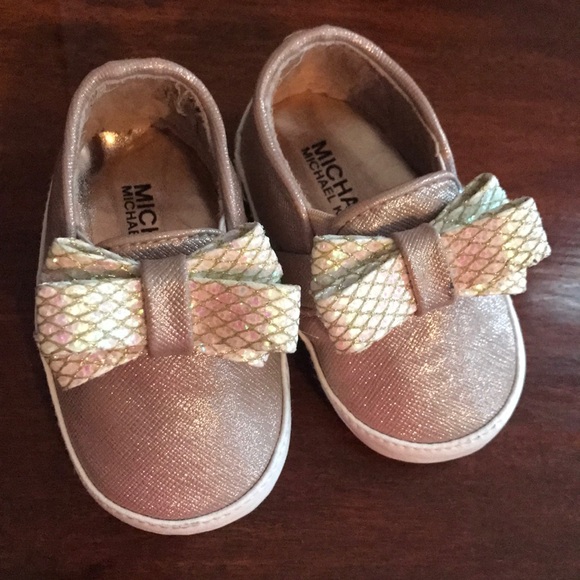 Mk infant shoes - Picture 2 of 5